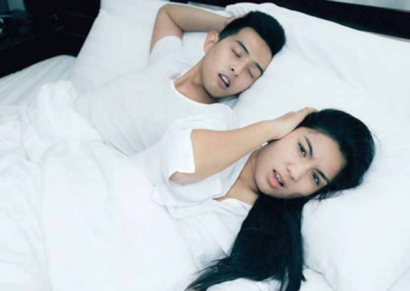 打鼾如开洗衣机恐患睡眠呼吸中止症　医揭1关键症状自测