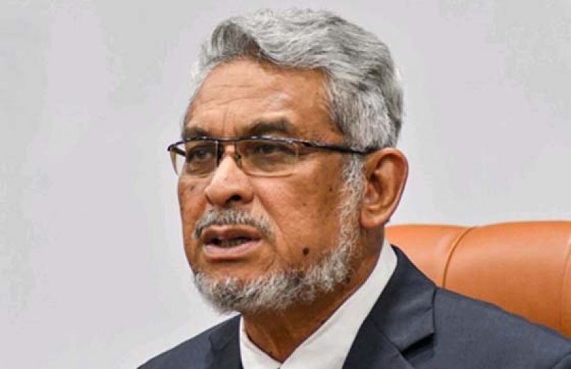 诚信党宣传主任卡立沙末。