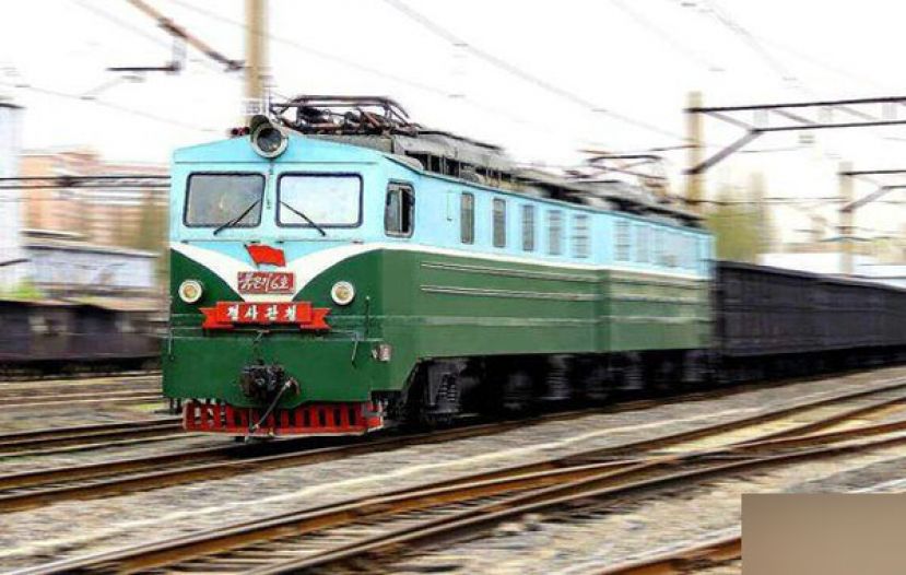 朝鲜发生严重火车翻覆意外，造成至少400人死亡。