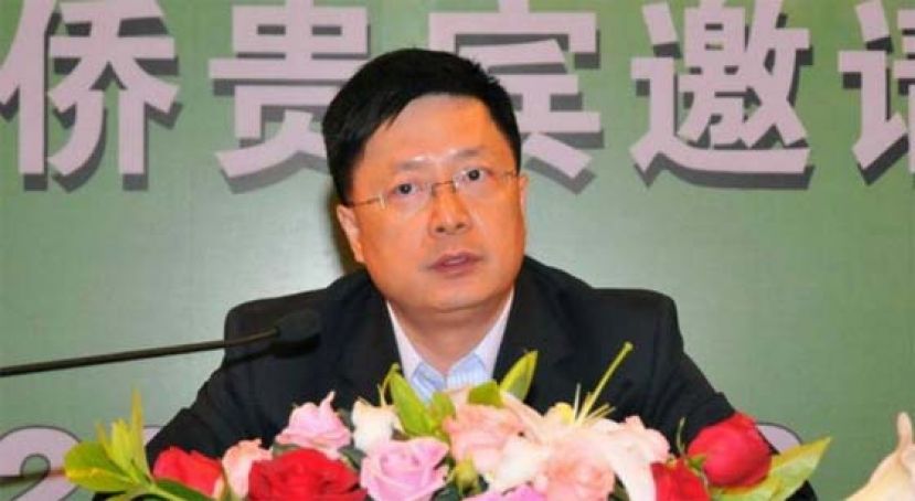 为应对气候变化等问题，中国协助太平洋岛国发展。