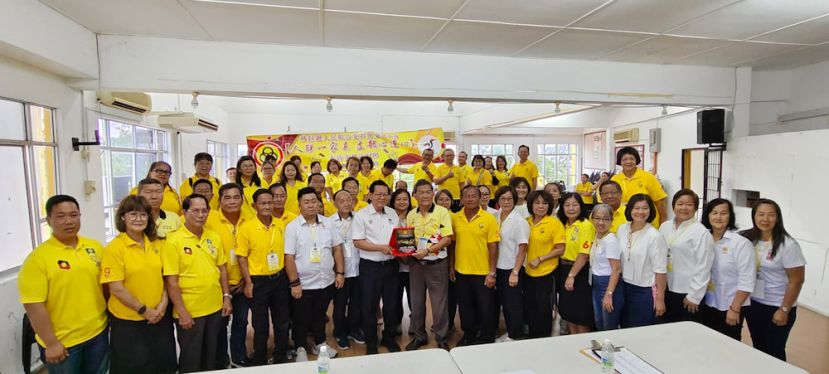 李景胜：要时刻关注时代和社会变迁对人联党带来的影响和冲击