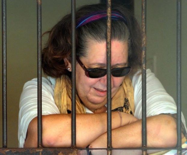 运毒罪在峇里岛关十余年，69岁英妇获遣返逃过死刑。