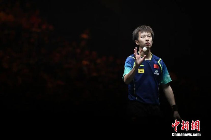 林高远在比赛中。