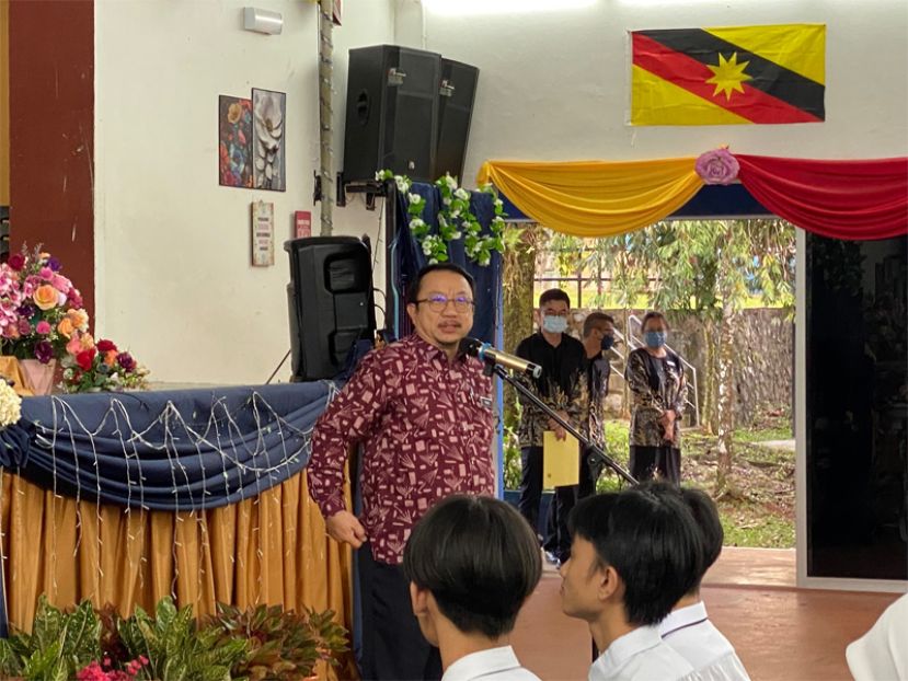 奥玛马里：全砂有6所中学面临水灾风险
