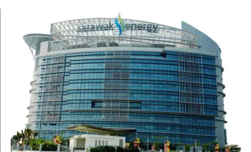 砂能源公司古晋总部进行消毒工作。