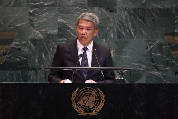 外交部长莫哈末哈山在联合国大会上发言。