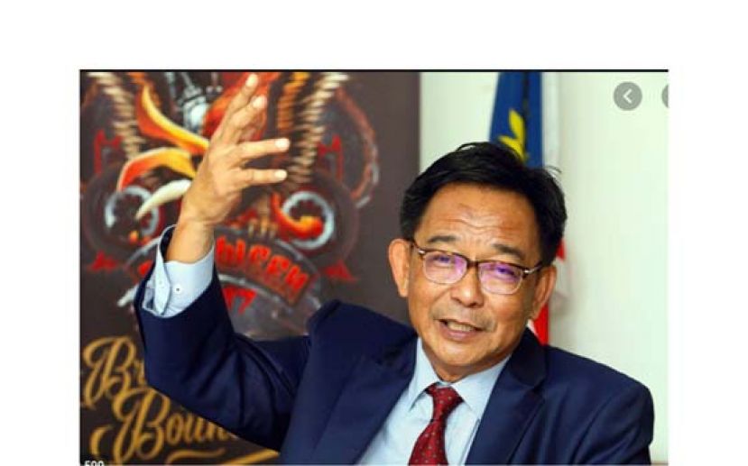拿督阿都卡林。