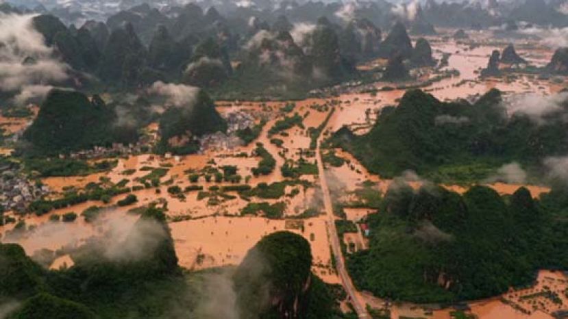 广西阳朔部分村庄严重水浸。