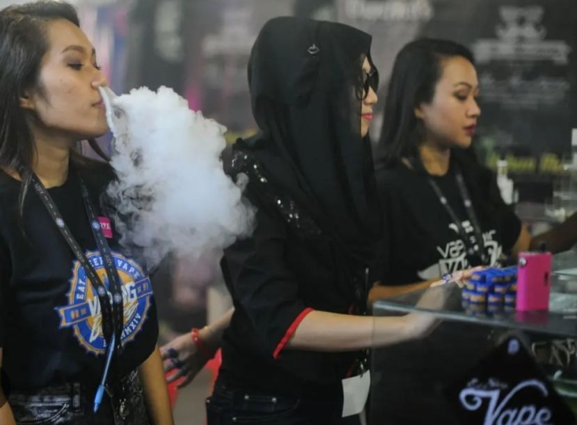 大马吸电子烟的女性有9万4000名 现象令人担忧