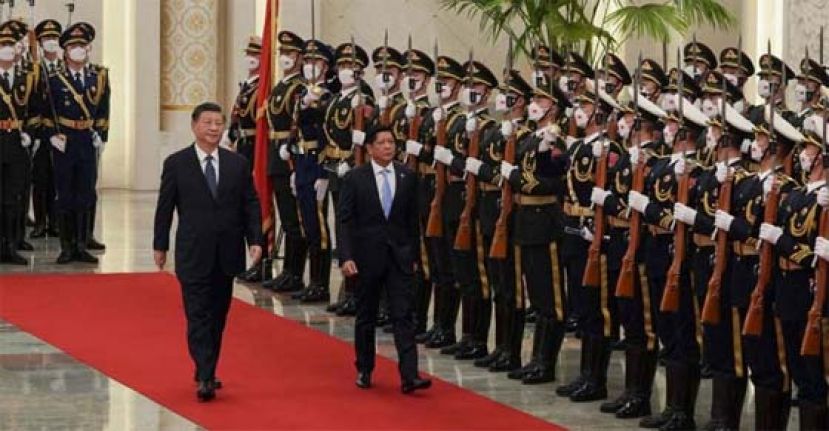 为解决双方争议，中菲同意用和平方法处理。