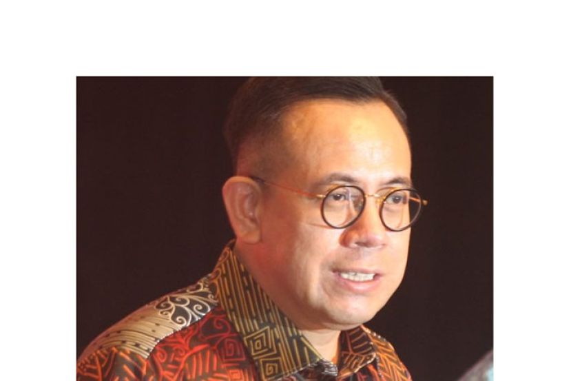 沈志强。
