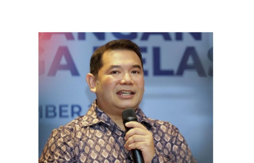 经济部长拉菲兹。