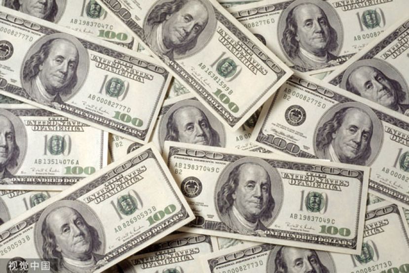 全球亿万富翁财富总额激增121%。