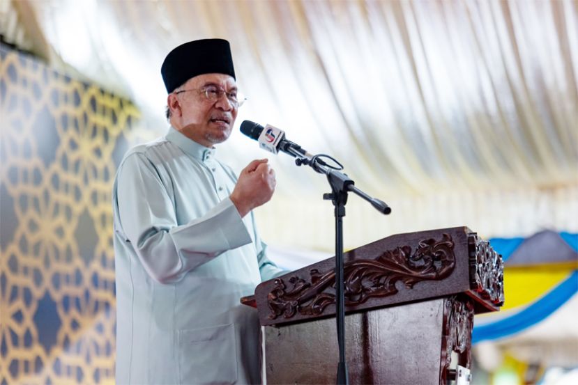 安华批评掌掴事件 破坏国家与种族和谐 必须立即停止