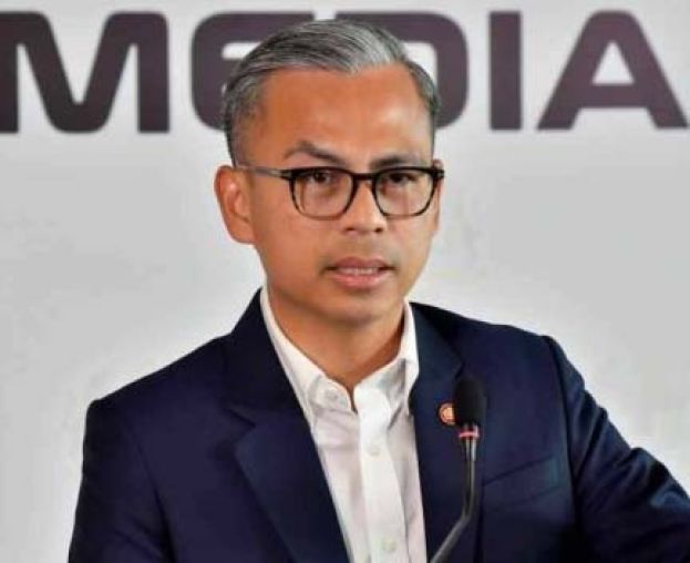 ●通讯部长法米。