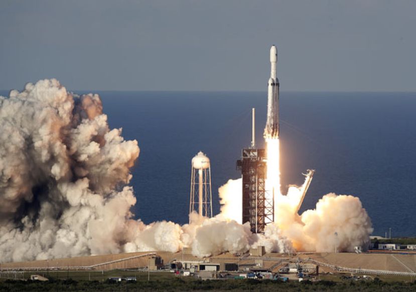 Space X。