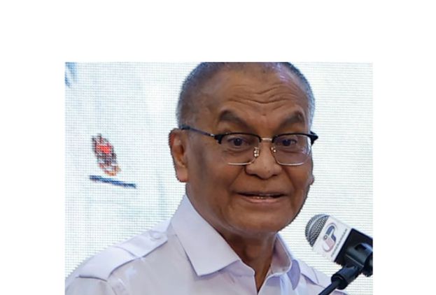 卫生部长祖基菲里。