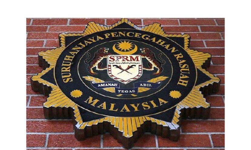 敦达因4子女　4月6日赴反贪会录供