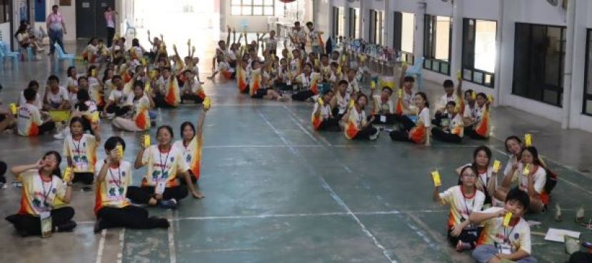 《民明有你 3.0》小六生欢乐营的大合照。