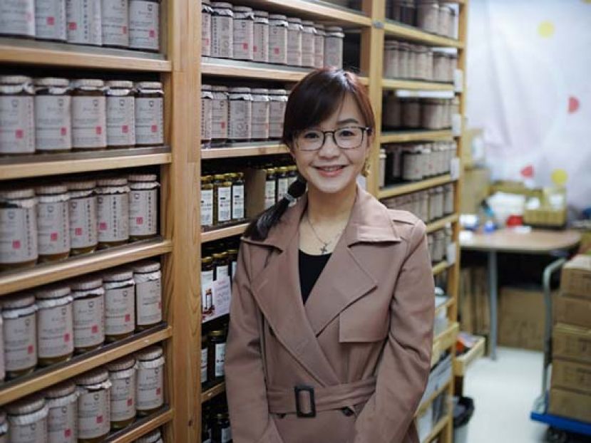 四年七家超市上架 大马女远嫁香港靠手工XO酱发围