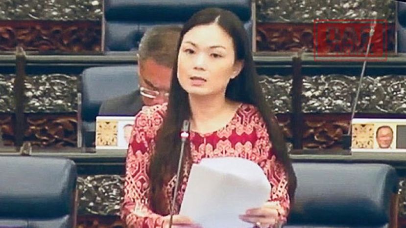 砂行动党宣传秘书刘强燕。