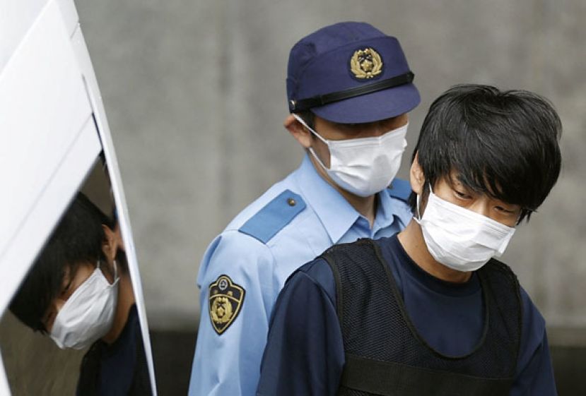 山上彻也13日被依杀人罪嫌起诉。