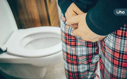 中老年人有血尿当心膀胱癌　高龄患者靠新治疗保留膀胱