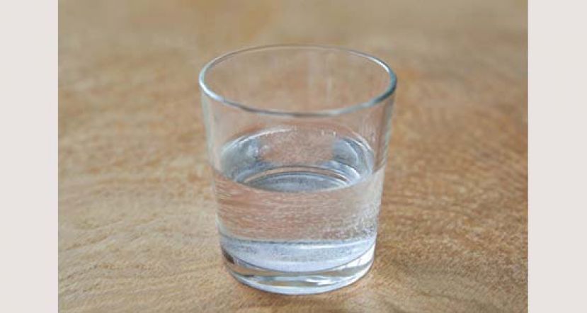 白开水是最好的饮品 排毒消疲劳3个时间要喝