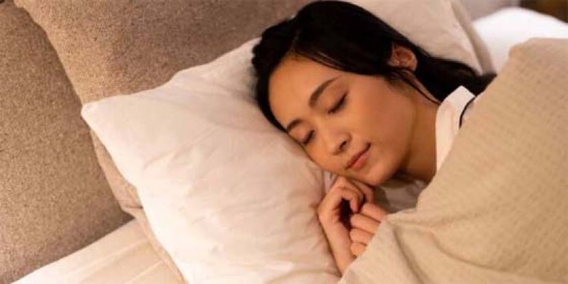 日本官方建议成人睡眠逾6小时，高龄勿睡逾8小时。