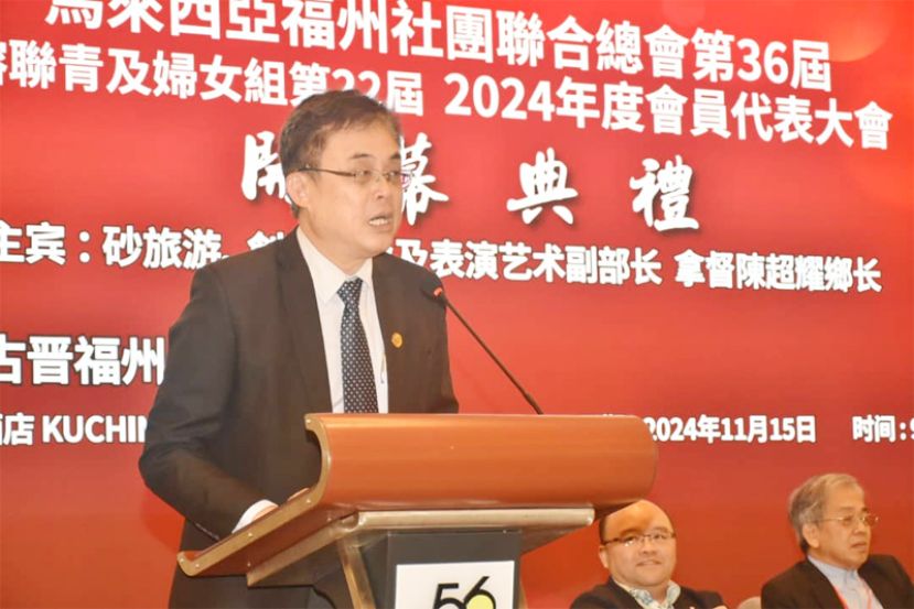 巴达旺市议会主席陈开。