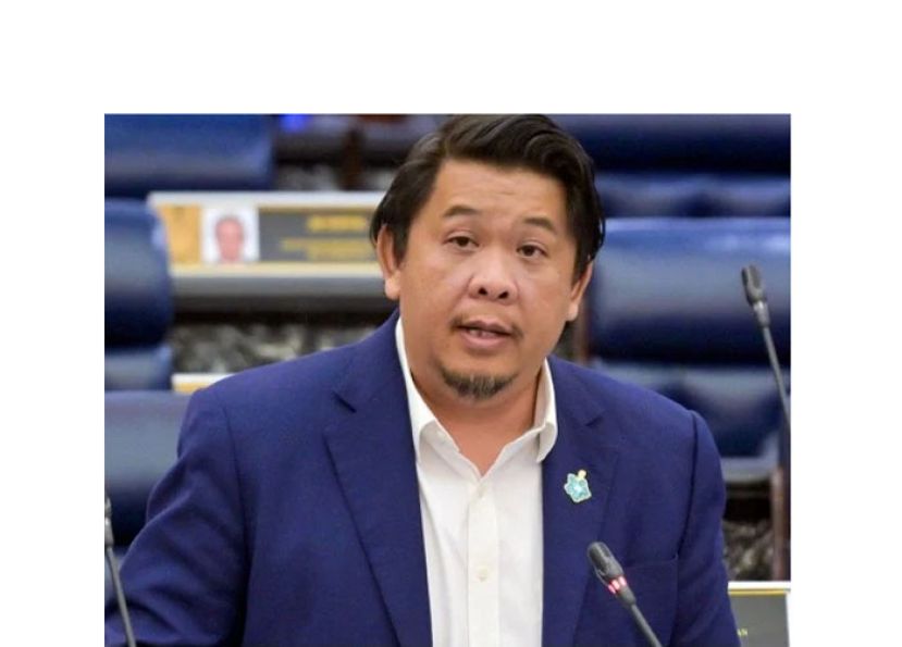 拿督鲁卡尼斯曼。