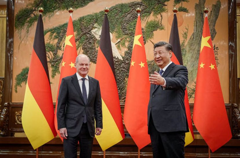 萧兹与习近平会面。