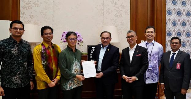 “随身碟之父”拿督潘健相信大马目前的政治稳定 MaiStorage成功的机会很大