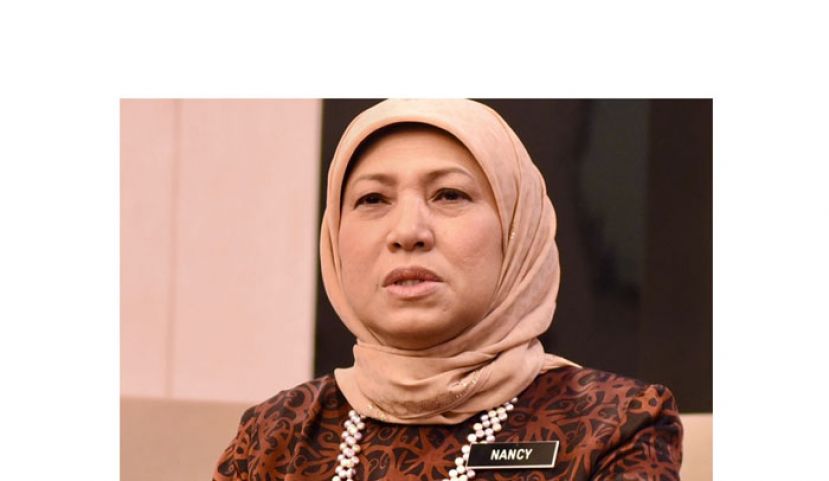 拿督斯里南希苏克里。