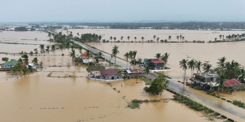 再一风暴&ldquo;桃芝&rdquo;来袭，菲撤离2500村庄居民。