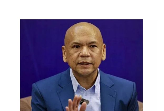 内贸部长阿米占。