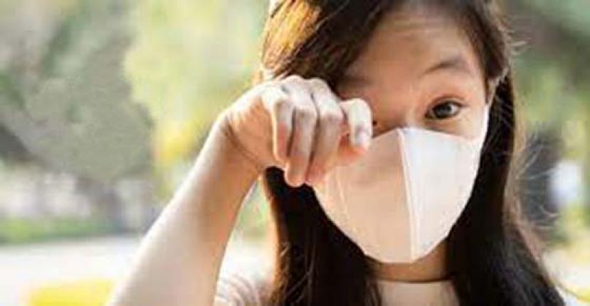 口罩戴错成干眼症帮凶　出现4大症状应治疗