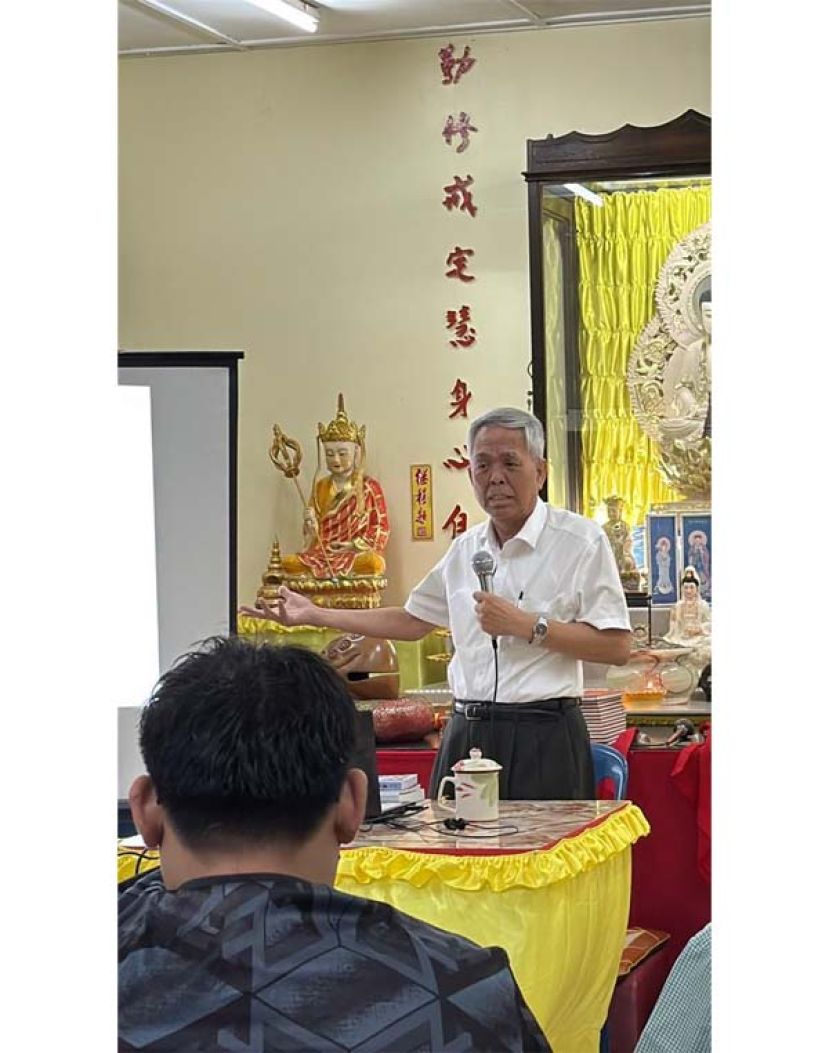 拿督洪祖丰莅古晋分享佛法智慧，邀大众共探幸福真义。