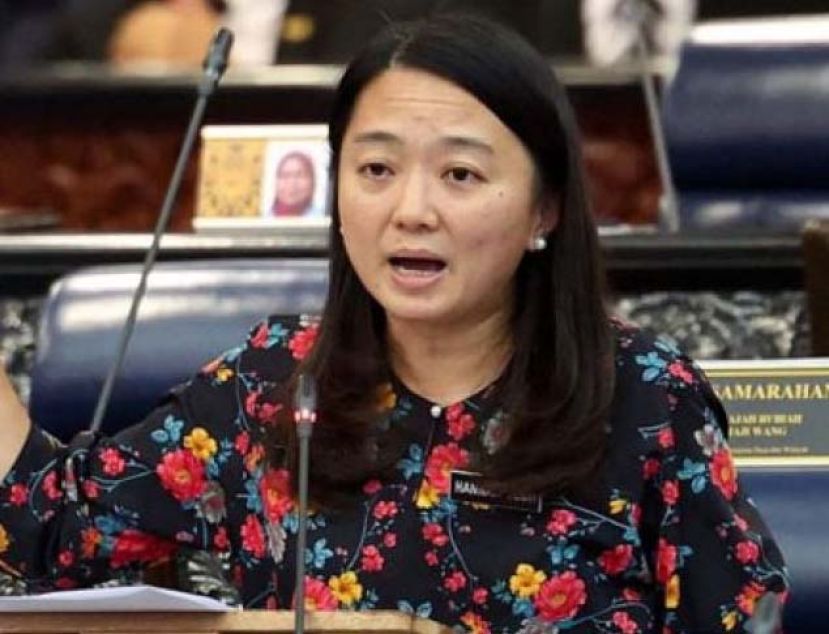 青年及体育部长杨巧双。