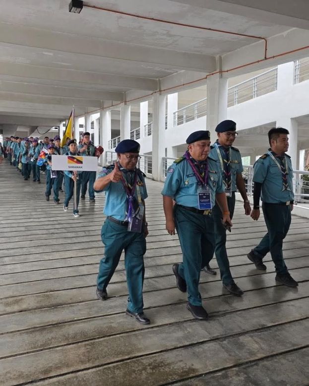 圣心中学童军风笛乐队领军入场 砂拉越童军代表团闪耀第十五届马来西亚童军大露营开幕礼