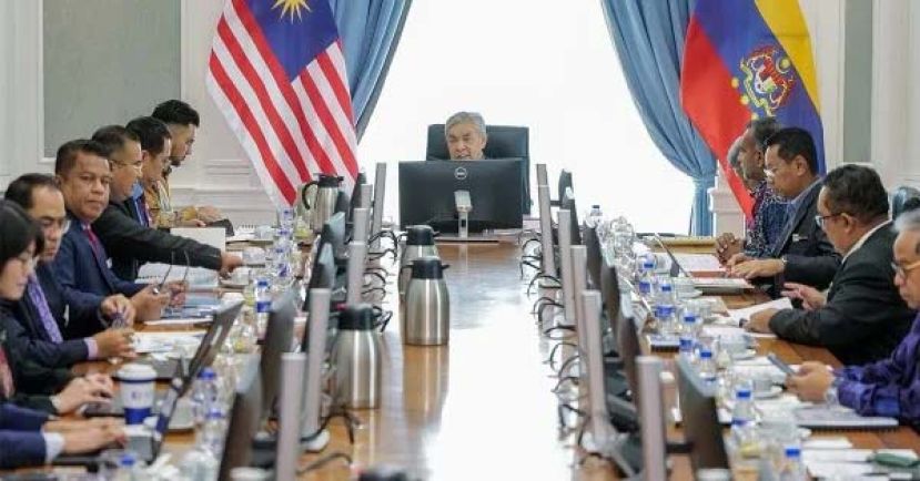 ●阿末扎希主持2026大马旅游年委员会会议。