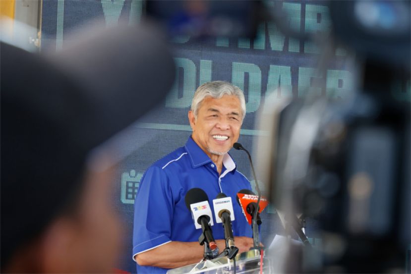 副首相拿督斯里阿末扎希.