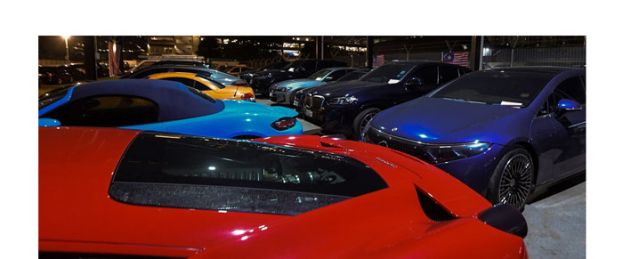 陆路交通局扣押的部分豪车。