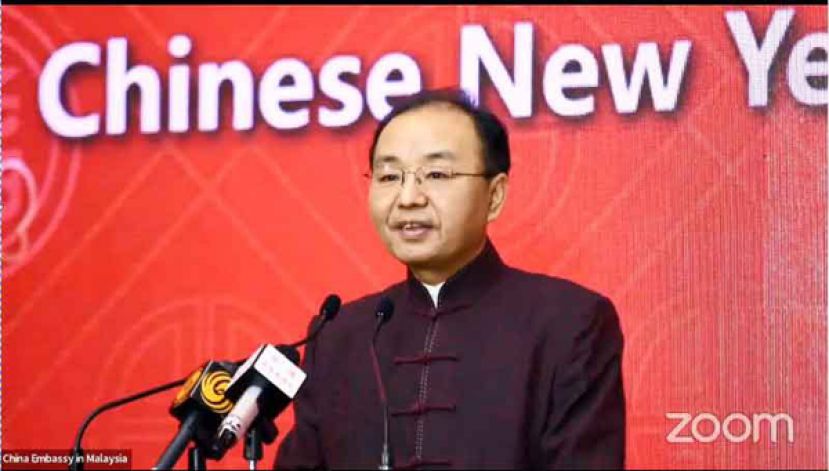 中国驻马大使欧阳玉靖。