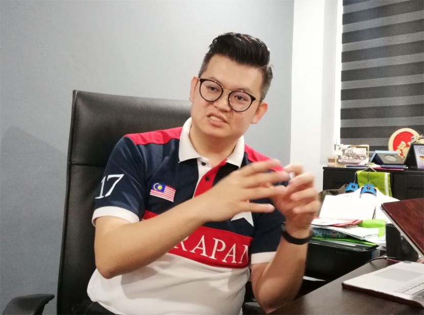 俞利文：身为父母者或监护人需教育子女的道路安全意识  防止无照驾驶开车