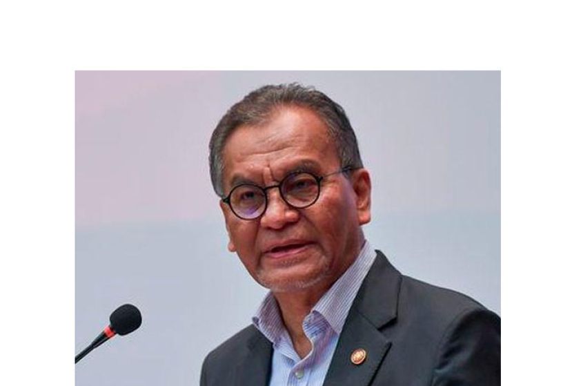 卫生部长祖基菲里。