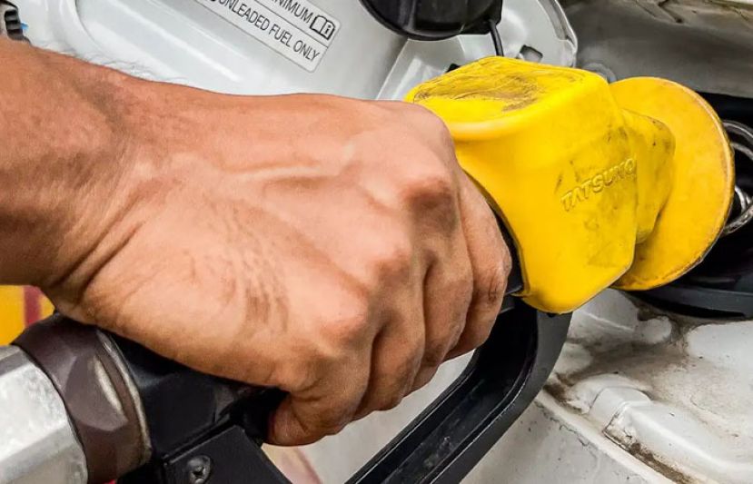 避免加重中等收入家庭负担　政府不仓促调整RON95汽油补贴