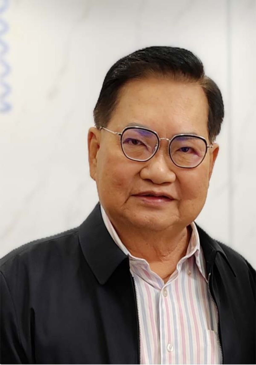 斯木省华总会会长兼成邦江中华总商会会长拿督吴标生博士。