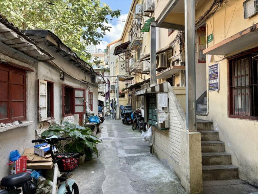 祥德路180弄。